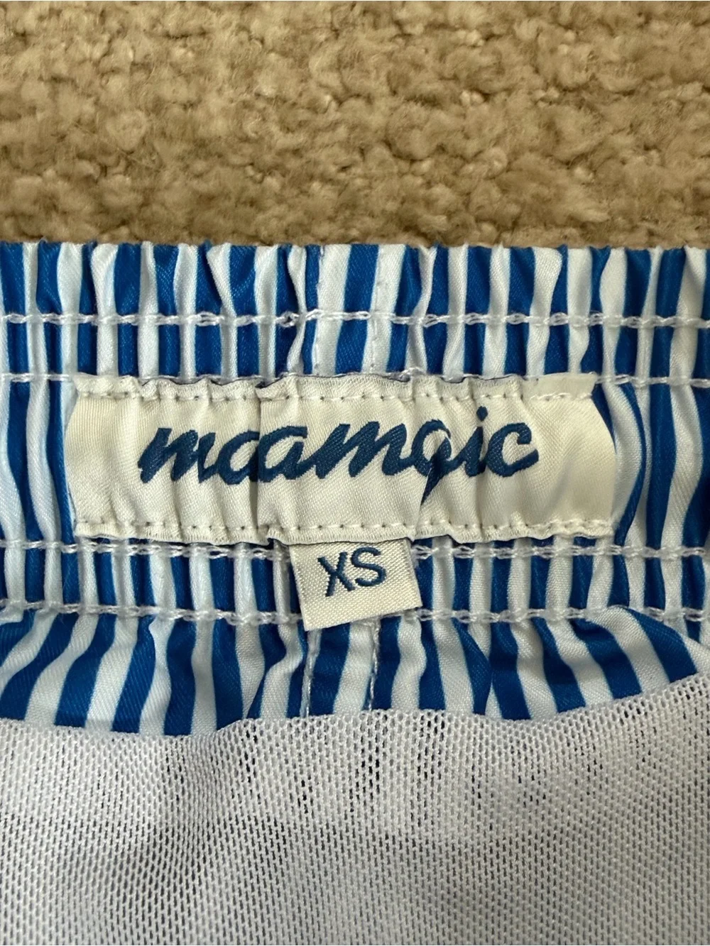 Maamgic Beach Club Men’s XS Blue White Striped Swim Trunks 6.25” Lined